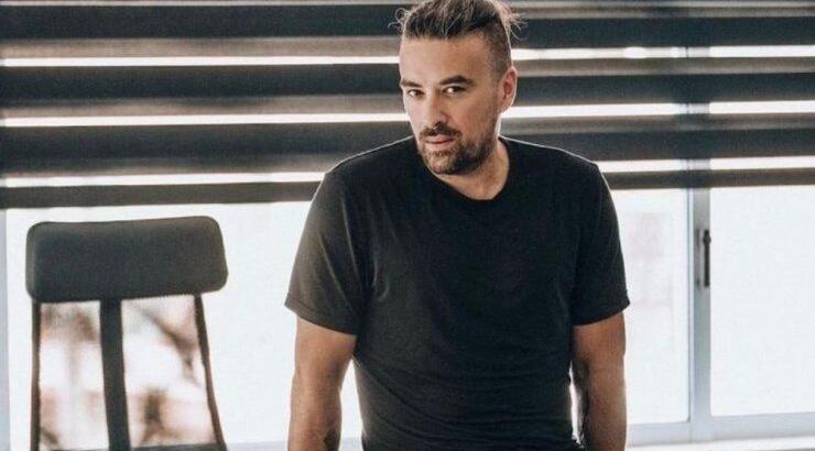 Γιάννης Αιβάζης: Σε δύσκολη κατάσταση ο ηθοποιός - "Χρειάζεται ανά διαστήματα μάσκα οξυγόνου" [βίντεο]