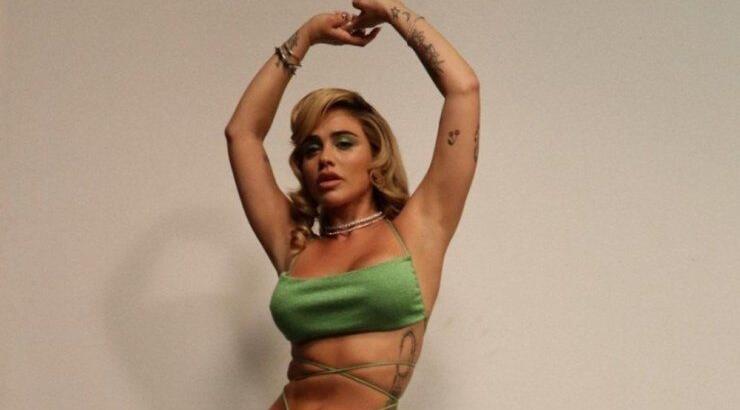 Κόνυ Μεταξά: H βοήθεια που της παρείχει ο πατέρας της, Λευτέρης Πανταζής, στη μέση του δρόμου [βίντεο]