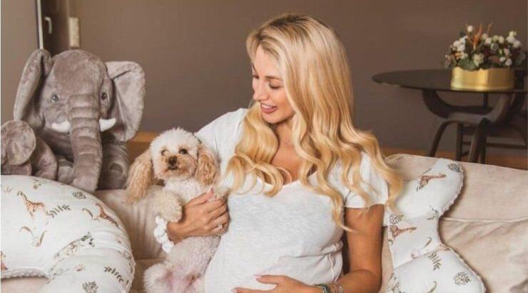 Κωνσταντίνα Σπυροπούλου: Τοιχογραφεί το παιδικό δωμάτιο του νεογέννητου γιου της [εικόνες]