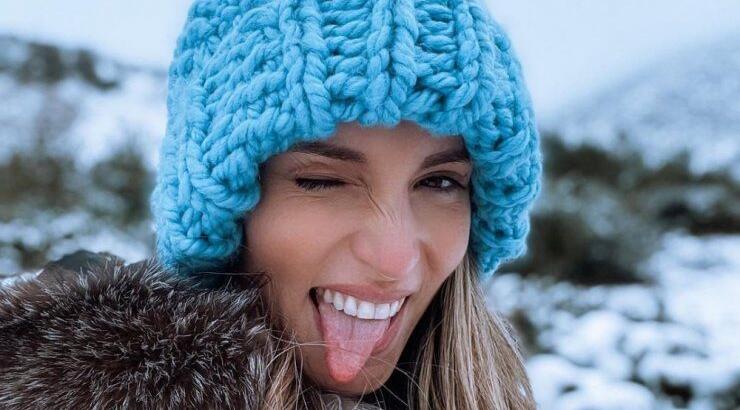 Αθηνά Οικονομάκου: Ποζάρει πρώτη φορά με φουσκωμένη την κοιλίτσα της [εικόνα]