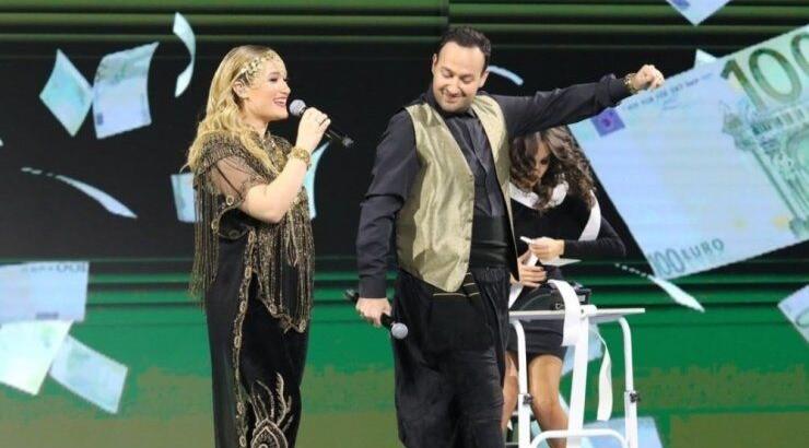 Μαυρίκιος - Ιλάειρα: Τραγούδησαν τα "Ριάλια" στο stage του "J2US" και κέρασαν τους κριτές κυπριακά εδέσματα [βίντεο]