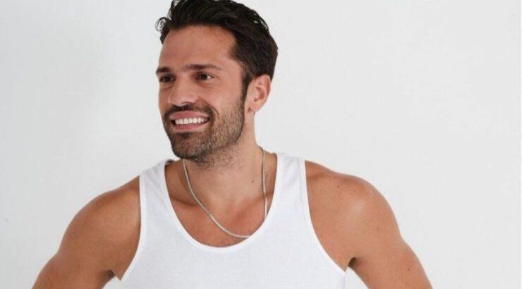 Κωνσταντίνος Αργυρός: Παίζει μπάσκετ στο αεροδρόμιο Λάρνακας και τα "σπάει" [βίντεο]