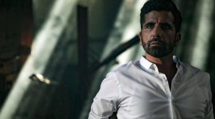 Θανάσης Βισκαδουράκης: "Ο μπαμπάς μου, η μητέρα μου και τα αδέρφια μου ήταν κωφοί - Δεν το γνώριζα" [βίντεο]