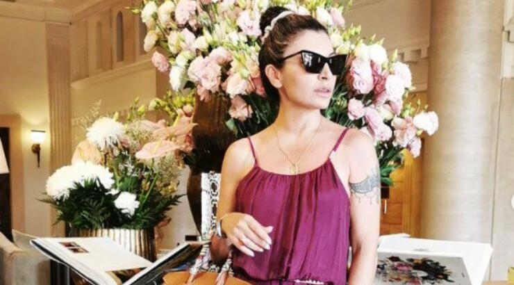 Μαρία Ιωάννου: Στο γήπεδο με τα τακούνια ρίχνει σουτ! [βίντεο]