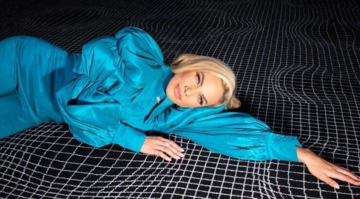 Ιωάννα Μαλέσκου: "Αγαπητό μου σώμα, σε χρειάζομαι" [εικόνα]