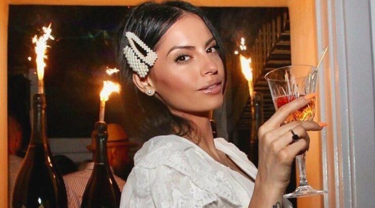 Δήμητρα Αλεξανδράκη: "Μου είχαν βάλει φωτιά και με είχαν κάψει - Με είχαν πετάξει από τις σκάλες" [βίντεο]