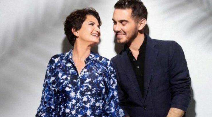 Μιχάλης Χατζηγιάννης - Άλκηστις Πρωτοψάλτη: Βουτιές στη θάλασσα [εικόνα]