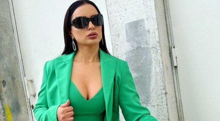 Η Ελπίδα Ιακωβίδου αποκάλυψε πως έχει ψάξει το κινητό του συντρόφου της [βίντεο]