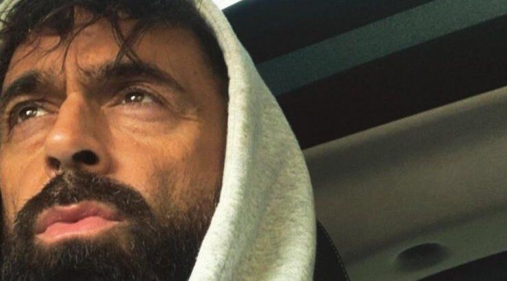 Bo: Στέλνει φιλί στη σύντροφό του, Καρολίνα, βλέποντας την μέσα από την τηλεόραση [εικόνα]