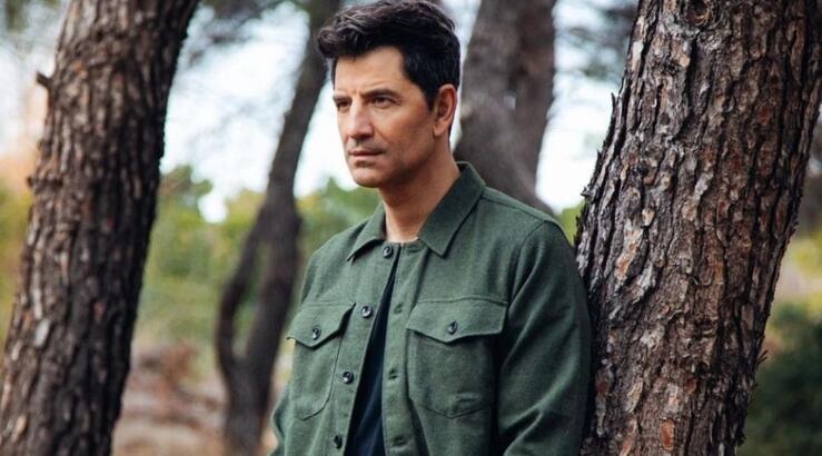 Ελληνίδα ηθοποιός ζήτησε από τον Σάκη Ρουβά να φιλοξενήσει κότες στο κοτέτσι του [βίντεο]