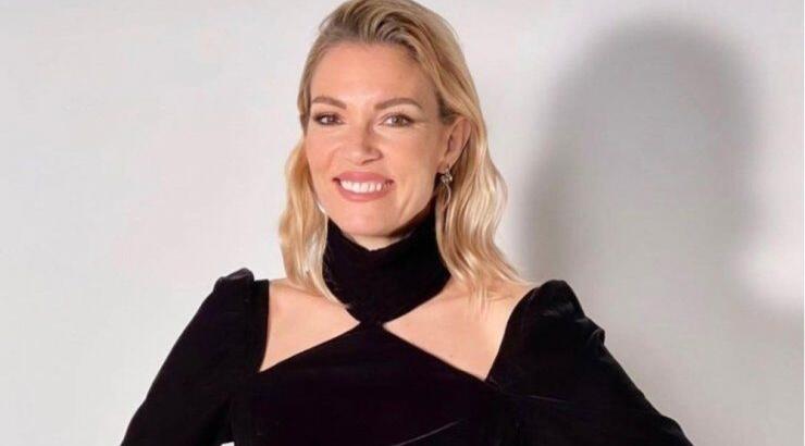 Βίκυ Καγιά: Στο Παρίσι μαζί με τα παιδάκια της! [εικόνες]