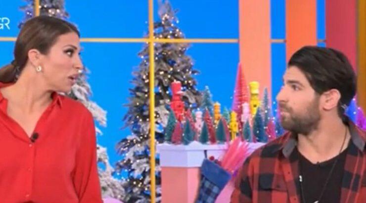 Ελένη Χατζίδου σε Ετεοκλή Παύλου: "Χθες πάλι στον καναπέ κοιμήθηκες - Είναι πρόβλημα" [βίντεο]