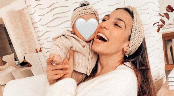 Θέλξια Βαλέρια Φραγκούδη: Μας έδειξε την κορούλα της να κάνει τα πρώτα της μαθήματα κολύμβησης [βίντεο]