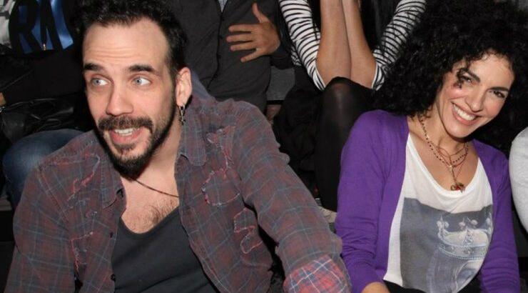 Πάνος Μουζουράκης: Απαντά στα δημοσιεύματα που τον θέλουν να έχουν χωρίσει!