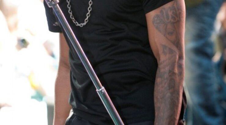  Πεντάχρονος γιος τραγουδιστή στην μονάδα εντατικής θεραπείας μετά από ατύχημα στην πισίνα!