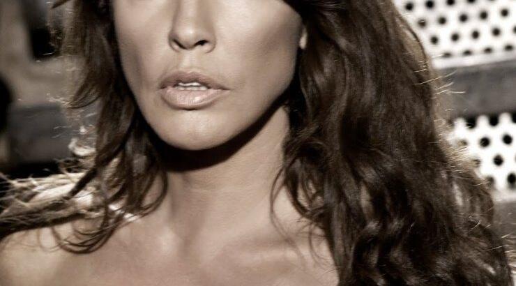 "Έκλεψε" τις εντυπώσεις η κόρη της Βάνας Μπάρμπα στην πασαρέλα!