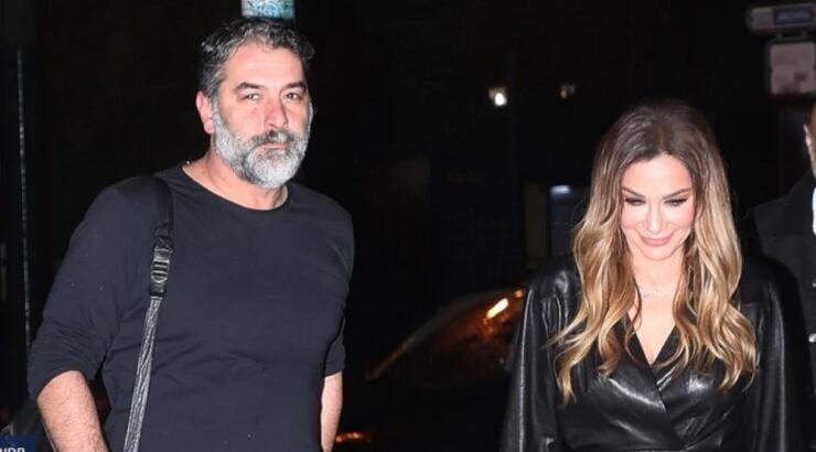 Δέσποινα Βανδή: Η αφιέρωση στον Βασίλη Μπισμπίκη on stage και η αντίδρασή του [εικόνες & βίντεο]