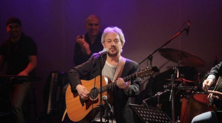 Γιάννης Βαρδής: "Μια χαρά είναι ο πατέρας μου"