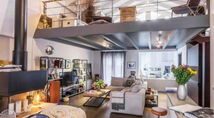 Το μοντέρνο σπίτι συνεργάτιδας της Ελένης Μενεγάκη που μας άφησε άφωνους!