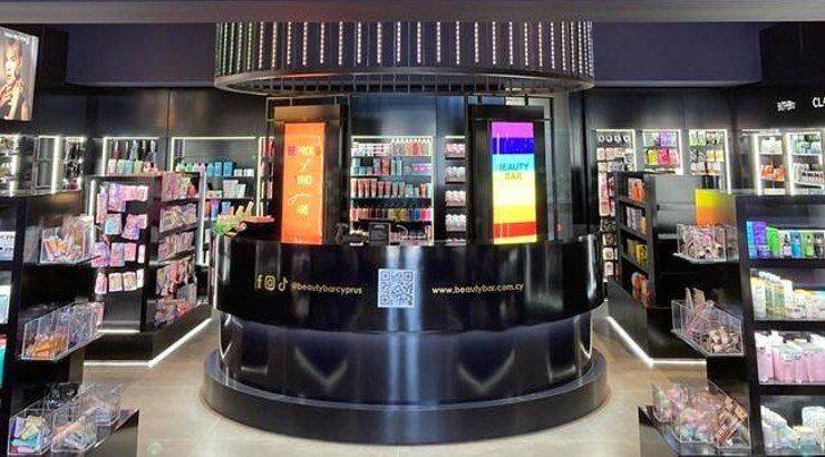 Nέο ανανεωμένο Beauty Bar στη Σταυρού!