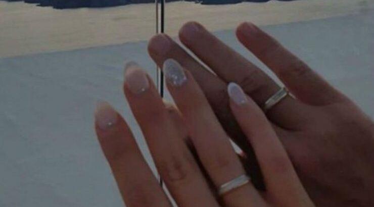 Οι φήμες που θέλουν νιόπαντρο ζευγάρι της ελληνικής showbiz να περιμένει το πρώτο του μωράκι!