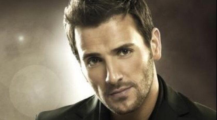 Νίκος Βέρτης: Είναι gay; 