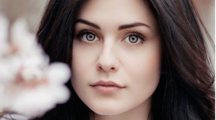 Έφτασε μια σειρά προσώπου που καταπολεμά τα σημάδια του χρόνου