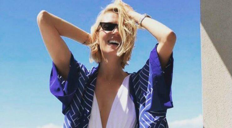 Η Βίκυ Καγιά μας δείχνει το πιο hot αξεσουάρ παραλίας που θα θέλεις σίγουρα να αποκτήσεις