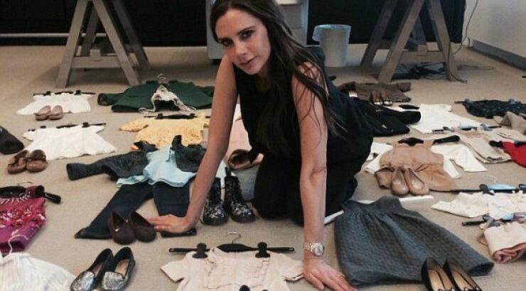 Victoria Beckham: Πούλησε τα ρούχα της Harper για φιλανθρωπικό σκοπό