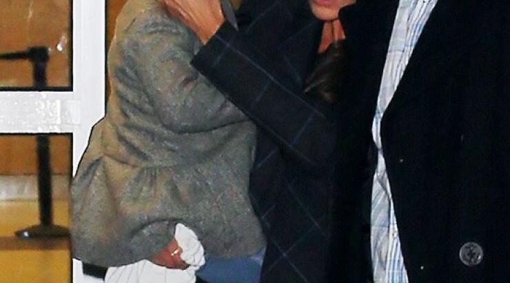 Victoria Beckham: Αγκαλιά με την κόρη της [φωτογραφίες]