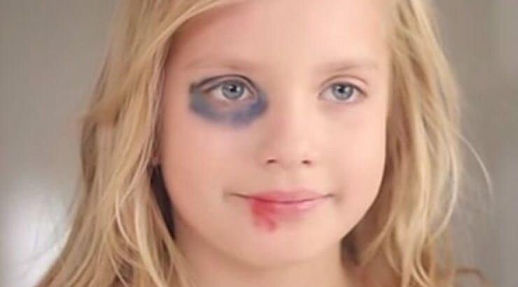 Συγκλονιστικό βίντεο: Κοίτα μαμά, μοιάζω με εσένα