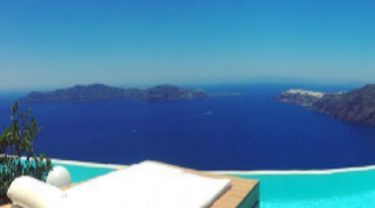 Η εντυπωσιακή θέα Κύπριας socialite στις διακοπές της!