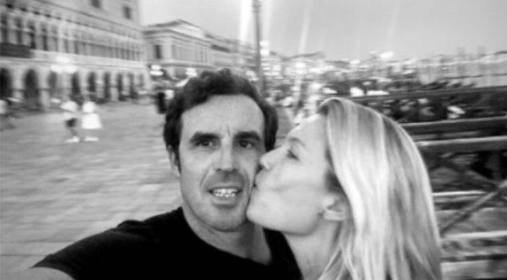 Βίκυ Καγιά: Μιλάει για τις δύσκολες περιόδους στη σχέση της με τον σύζυγό της 