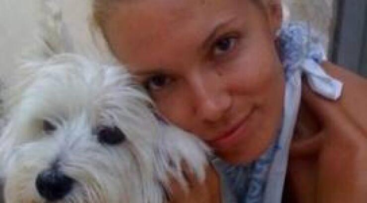 H Βίκυ Καγιά στην Μύκονο.