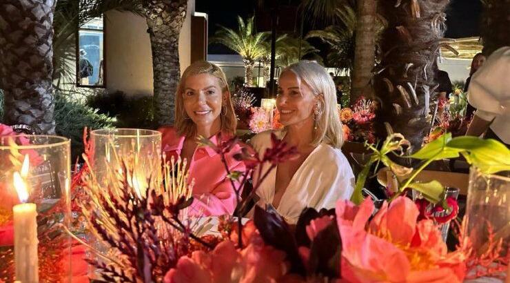 Γιολίτη & Νικολαϊδου: Τα beach looks τους και τα αξεσουάρ επώνυμου οίκου που έκλεψαν τις εντυπώσεις