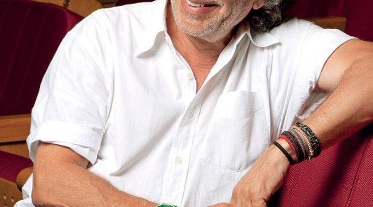 Δεν θα πιστεύετε ποια είναι η νέα σύντροφος του Γιάννη Βούρου!