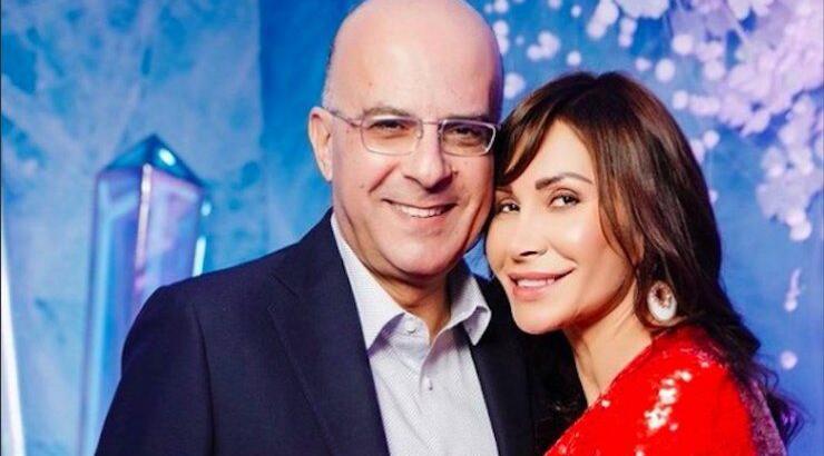 Ροντίκα Καρογιάν: Η δημόσια ερωτική εξομολόγηση στον σύζυγο της και το τρυφερό φιλί στο κεφάλι