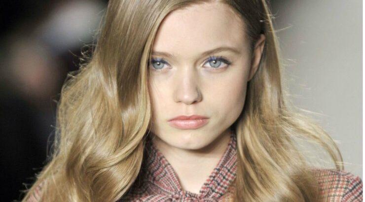 Πώς να φτιάξετε μόνες και εύκολα στο σπίτι wavy hair look