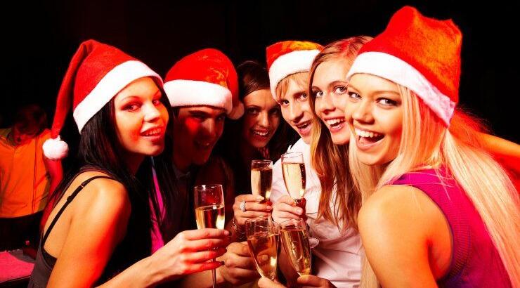 5 συμβουλές για να περάσεις τέλεια σε ένα πάρτυ 
