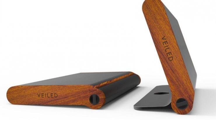 Ο πρώτος ξύλινος ηλιακός φορτιστής