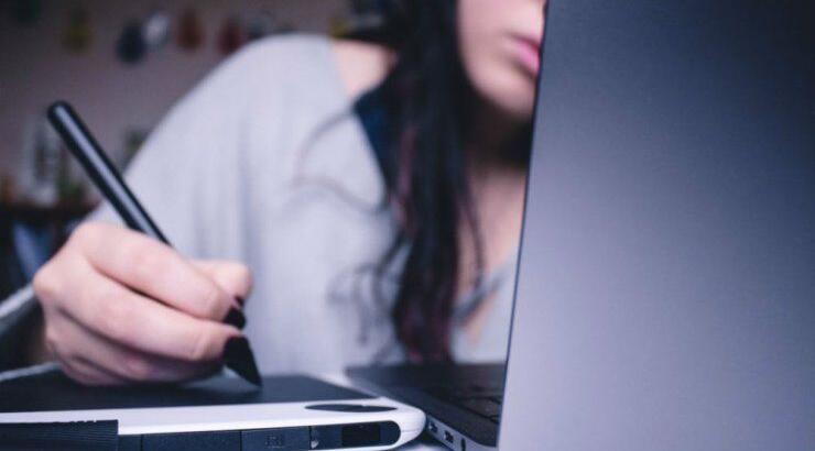 Τρεις τρόποι για να αντιμετωπίζετε το άγχος στη δουλειά! 