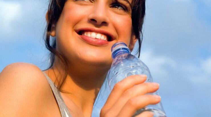 Οι 3 απλές ασκήσεις που πρέπει να κάνεις τακτικά για να αποκτήσεις τέλειο κορμί!