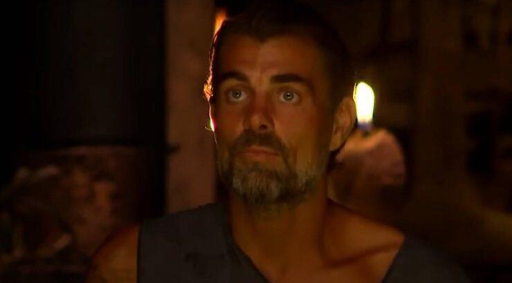Ανατροπή στο “Survivor”: Η στιγμή που ο Χανταμπάκης ανακοίνωσε την οικειοθελή αποχώρησή του [βίντεο]