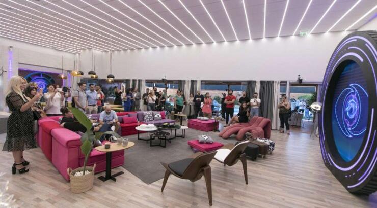 Είδαμε την εντυπωσιακή πισίνα στο σπίτι του "Big Brother" που έρχεται στο ΣΙΓΜΑ!