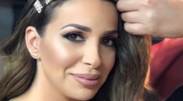 Ελένη Χατζίδου: Ποζάρει με μπικίνι στον πέμπτο μήνα της εγκυμοσύνης της!