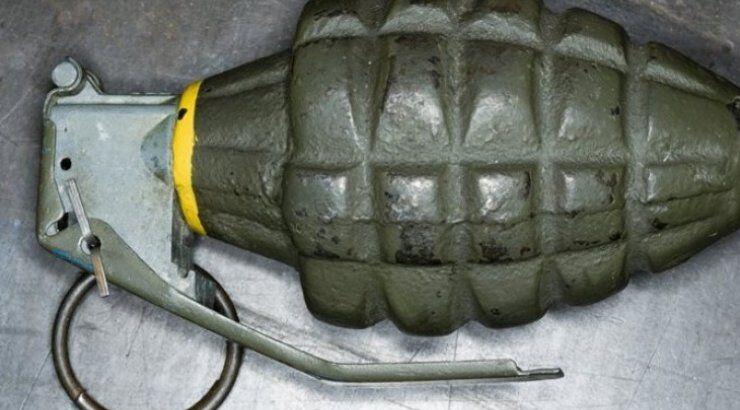 Χειροβομβίδα κοντά στο σπίτι του "Αλεξούι"