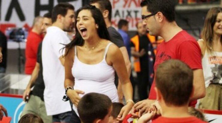 Ολυμπία Χοψονίδου: Οι ύβρεις και τα χυδαία σχόλια που ακούστηκαν για την ίδια στο γήπεδο [βίντεο]