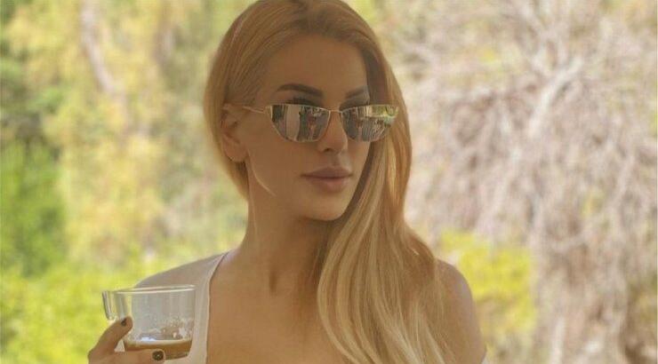 Ταξιδιωτικό στυλ: Όλα τα looks της Χριστίνας Δημητρίου στη Ρώμη