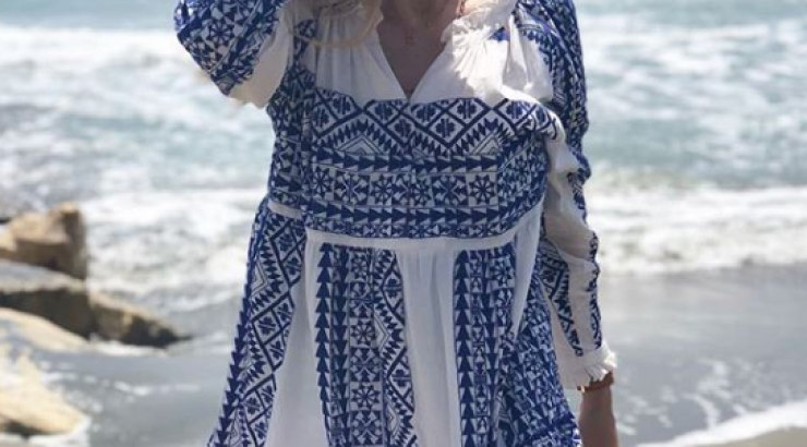 Απίστευτο! Η Χριστιάνα Αριστοτέλους πήγε για καφέ και έτρωγε από το φαγητό αγνώστων! [βίντεο]