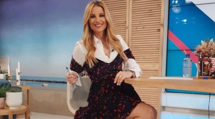 Χριστιάνα Αριστοτέλους: Στον φούρνο πρωί πρωί με πιτζάμες και με μπουφάν του Εφραίμ